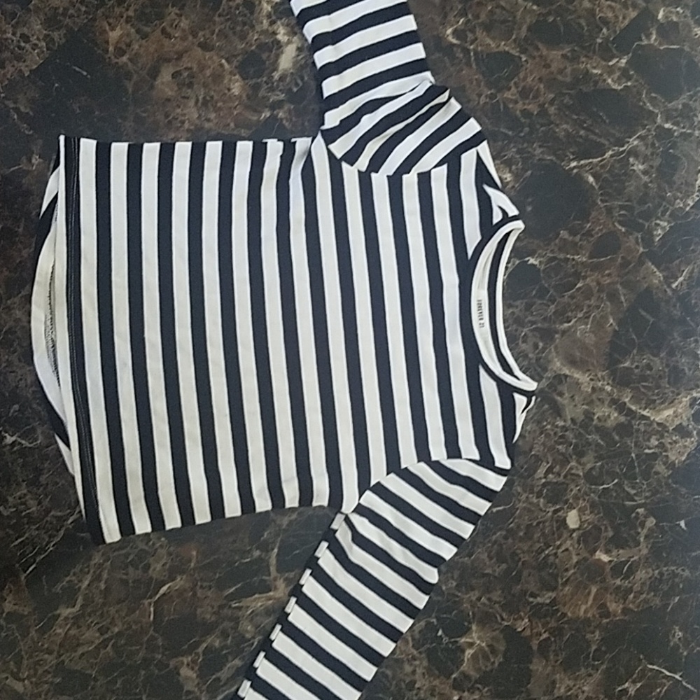 Black and white striped Crop top for girls